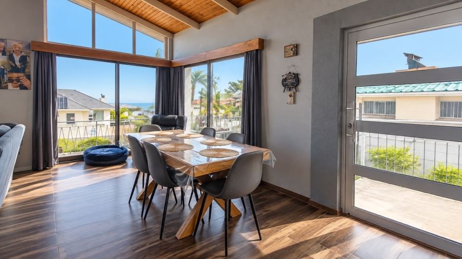 3 Bedroom Property for Sale in Avondale Western Cape